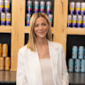 Meet your Posher, Leila